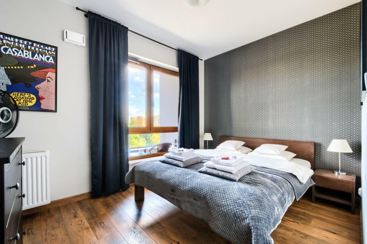 Cinema Apartment - Warsawa Bagian luar foto